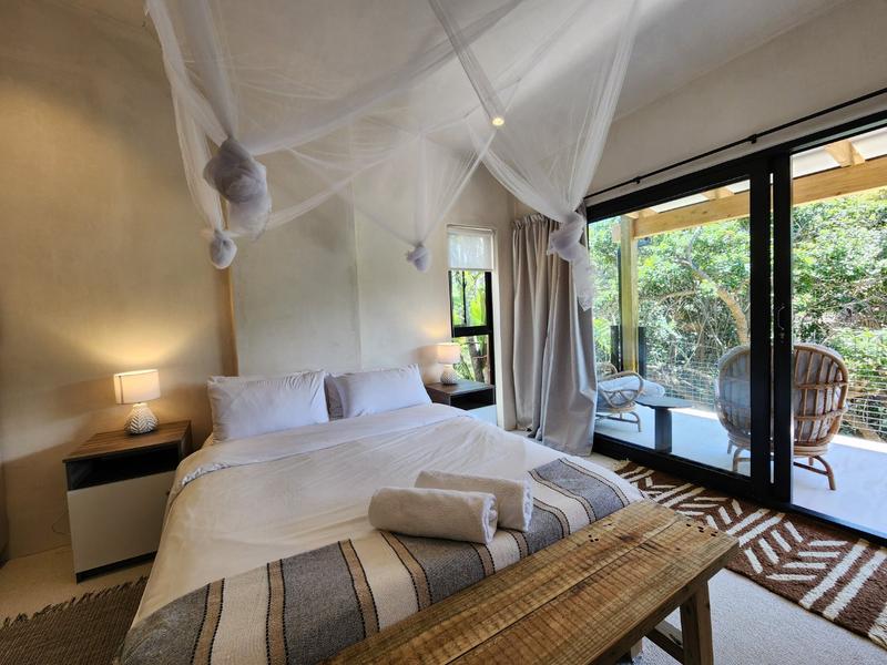 To Let 4 Bedroom Property for Rent in Keurboomstrand Western Cape